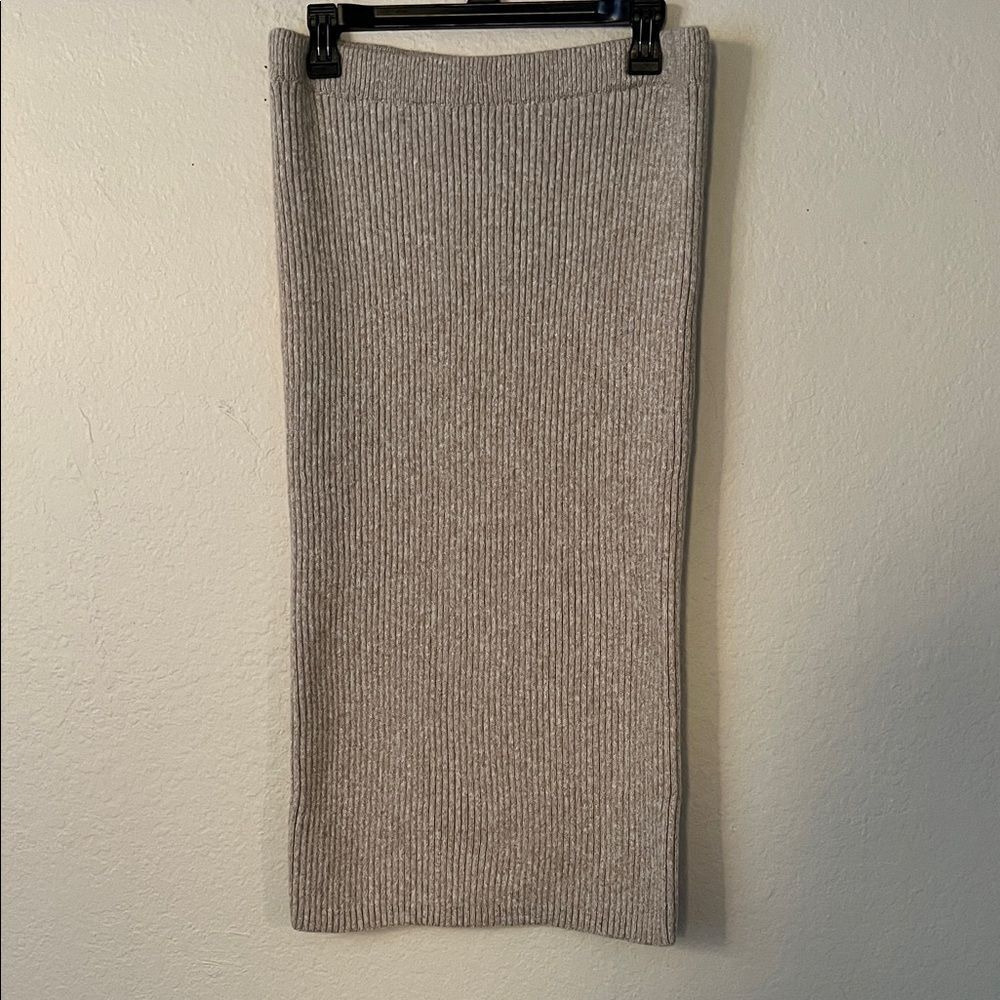 NWT Edited by Remi Bader Ribbed Sweater Skirt in Oatmeal in Size M